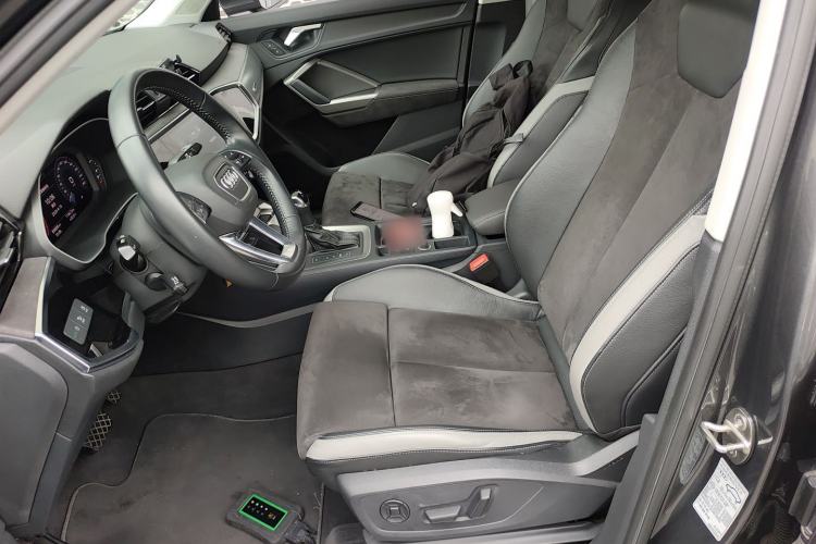 Used Audi Q3 2019 35 TFSI Advanced Dynamic Edition
