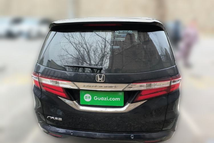 Used Honda Odyssey 2015 Revised 2.4L Luxury Edition