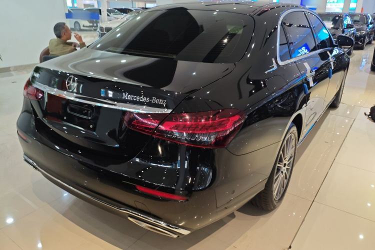 Used Mercedes-Benz E-Class 2023 Facelift E 260 L