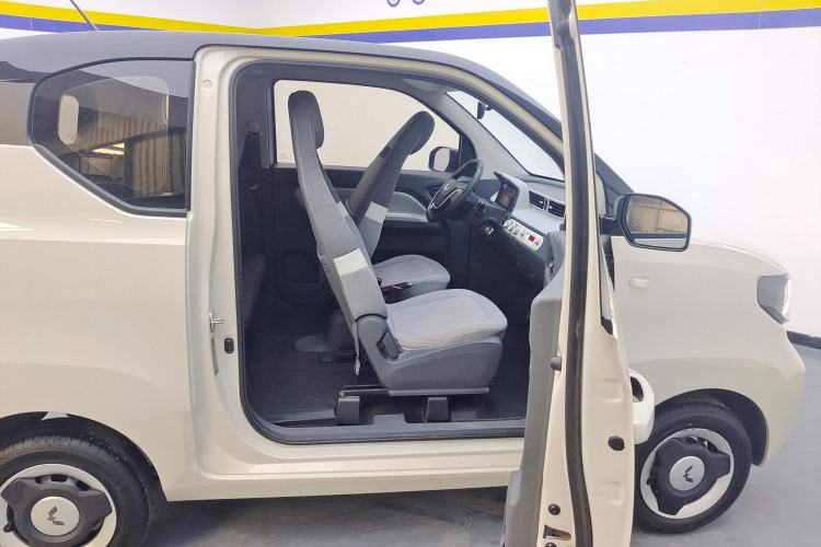 Used Wuling Hongguang MINIEV 2021 Macaron Fashion Edition Lithium-Ion Battery