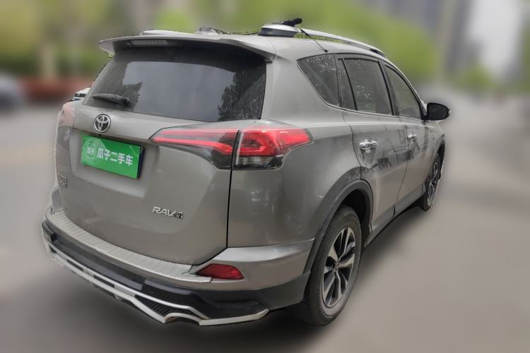 Used Toyota RAV4 2019 2.0L CVT Two-Wheel Drive Pioneer Edition China V Standard