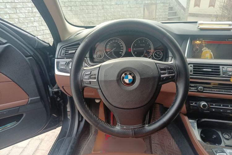 Used BMW 5 Series 2014 525Li Leading Model