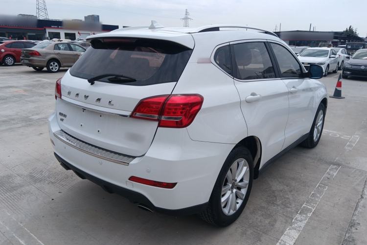 Used Haval H2 2016 Red-Label 1.5T Automatic Two-Wheel Drive Luxury Model Rear Right 45 Deg