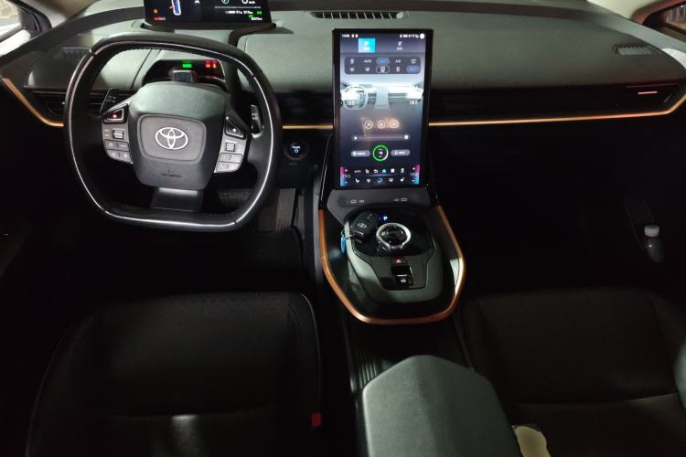 Used Toyota bZ3 2023 616 km Long-Range Premium
