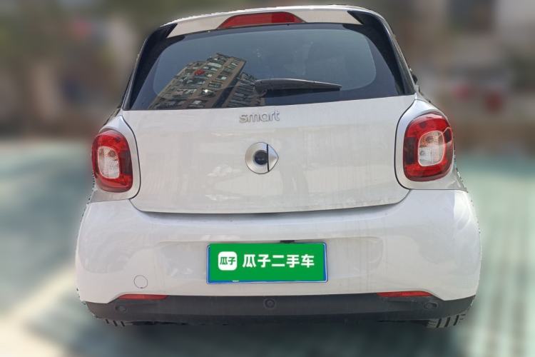 Used smart forfour 2016 0.9T 66 kW Pioneer Edition