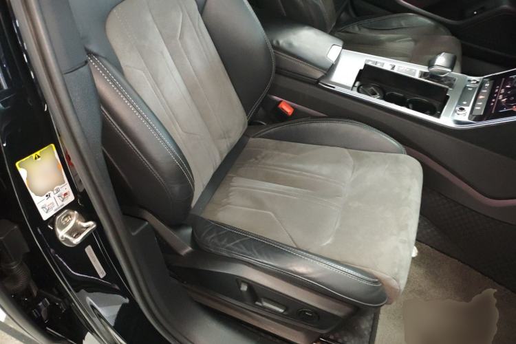 Used Audi A6L 2022 40 TFSI Luxury Dynamic Model
