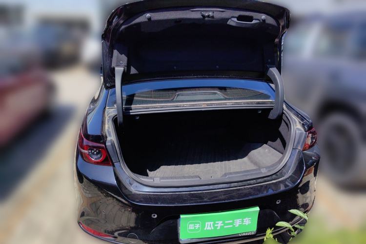 Used Mazda 3 Axela 2021 2.0L Automatic Zhiyao Edition
