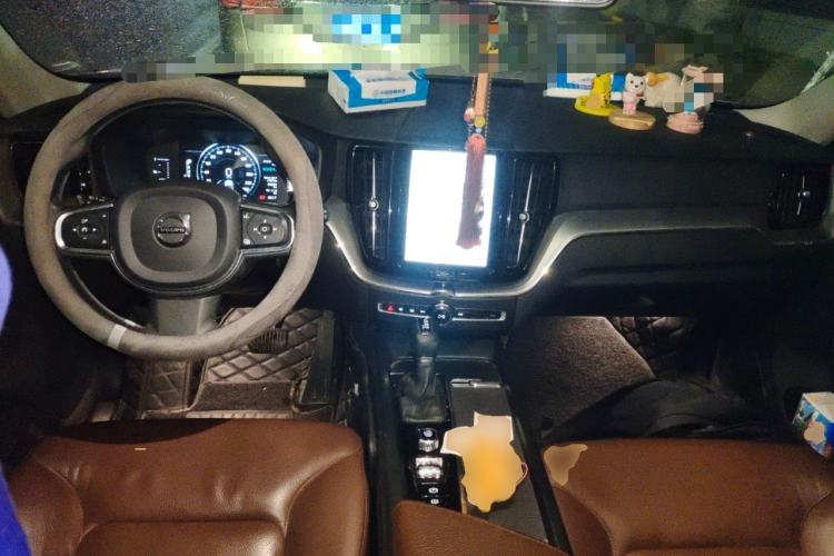 Used Volvo XC60 2020 T5 4x4 Zhiyi Luxury Edition
