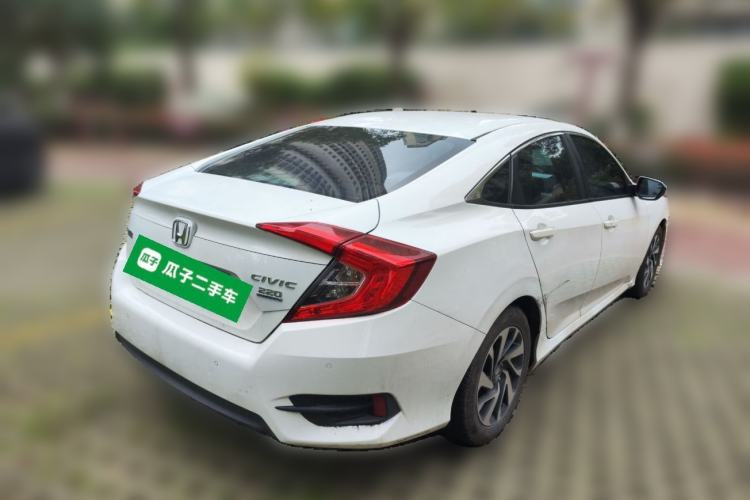 Used Honda Civic 2016 220TURBO CVT Luxury Edition Rear Right 45 Deg