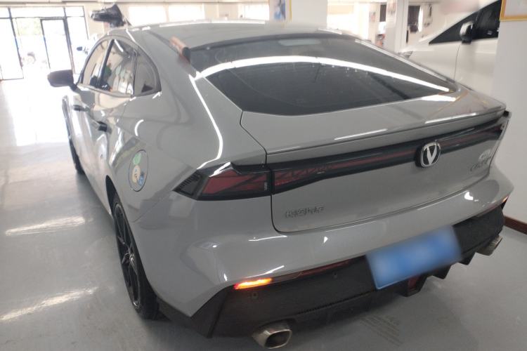 Used CHANGAN UNI-V 2022 1.5T Prestige Version