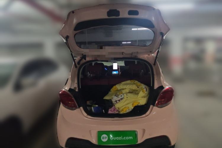 Used CHANGAN Benni E-Star 2021 National Edition Colorful Version Lithium Iron Phosphate (31.86 kWh) Trunk