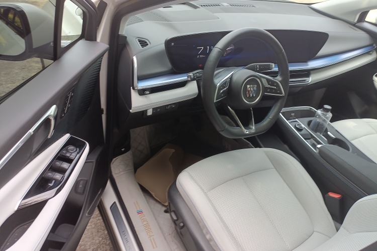 Used Buick E4 2023 Deluxe Edition