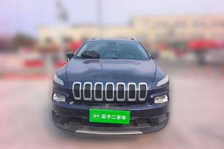 Used Jeep Cherokee 2016 2.4L Professional Smart Version