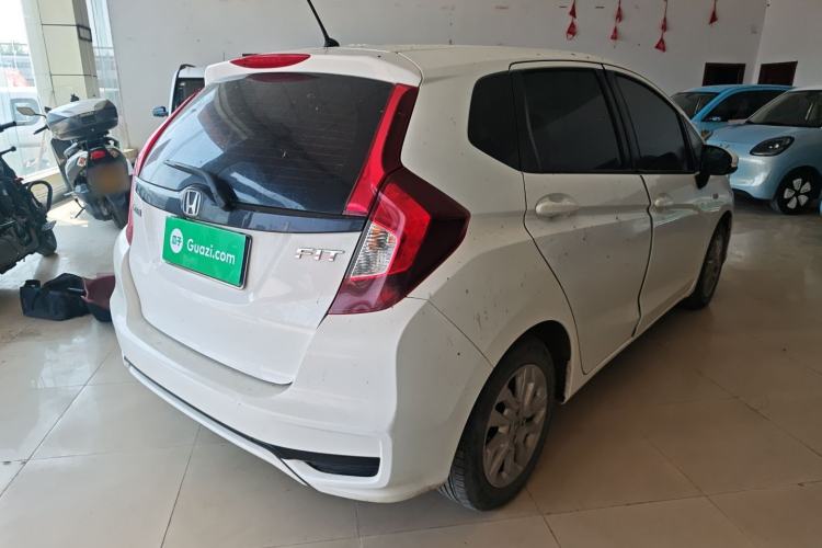 Used Honda Fit 2018 1.5L CVT Comfort Sunroof Version