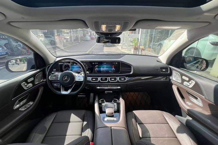 Used Mercedes-Benz GLS 2023 Refresh GLS 450 4MATIC Fashion Edition