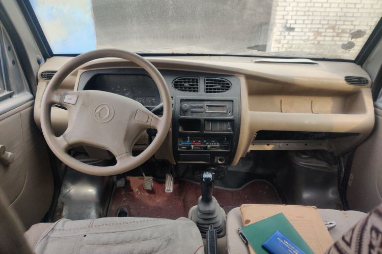 Used Dongfeng Xiaokang K17 2009 1.0L Base Version AF10-06 Center Console