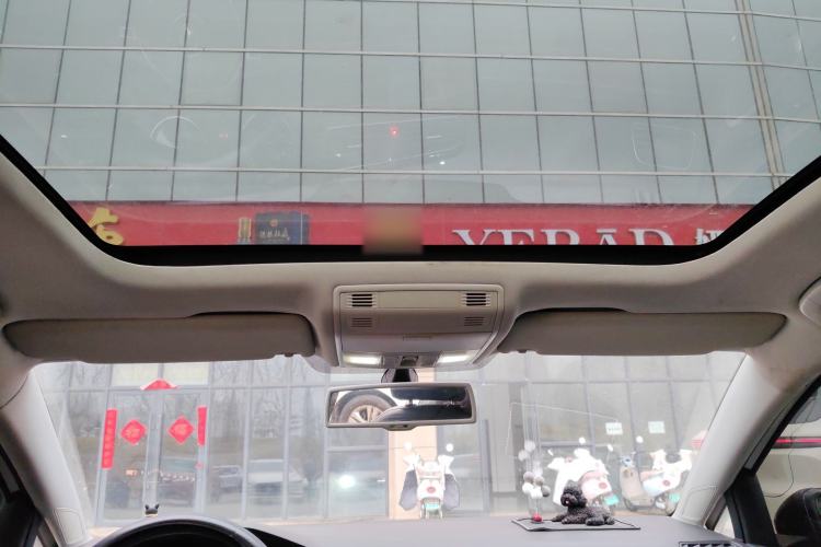 Used Volkswagen Golf 2014 1.4TSI Automatic Luxury Model Headliner