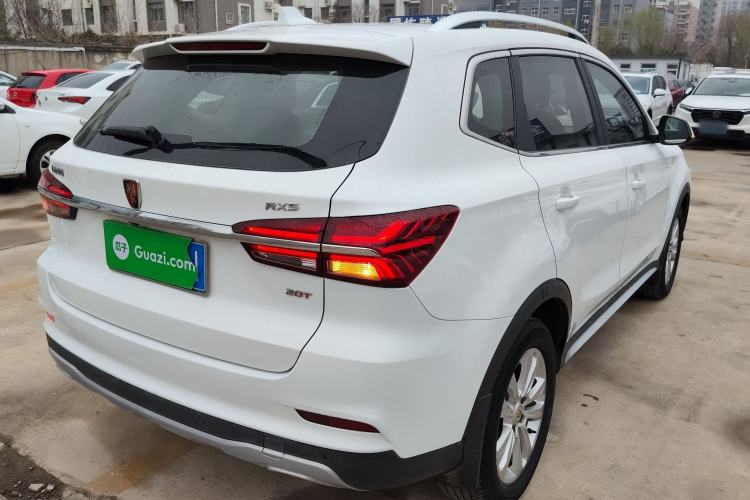 Used Roewe RX5 2018 20T Two-Wheel Drive Manual Flagship Edition
