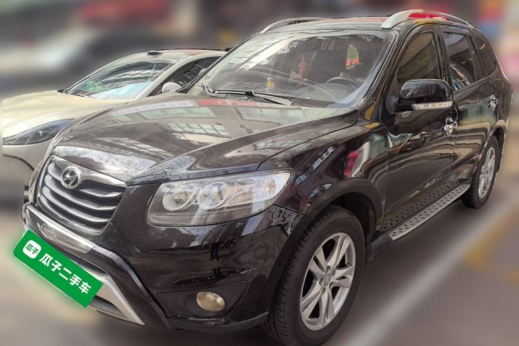 Used Hyundai Santa Fe Classic 2011 2.4 Comfort Edition 7-Seater Two-Wheel Drive