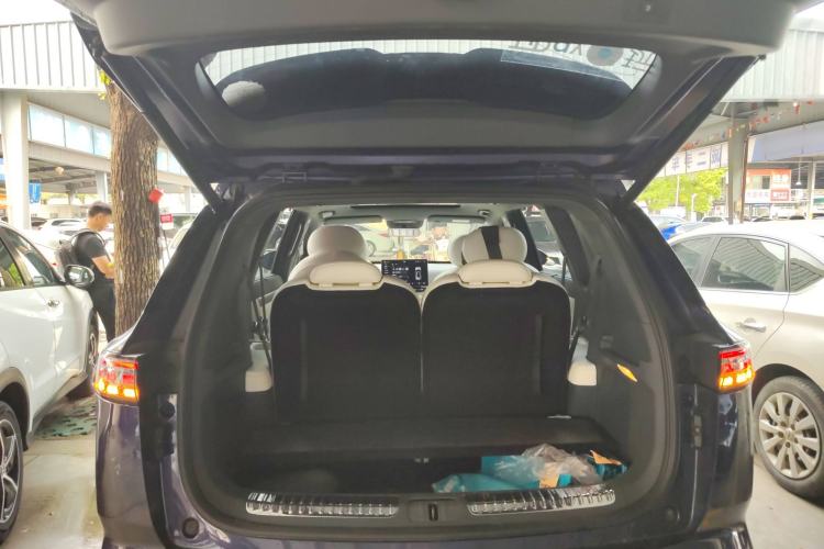 Used Dongfeng eπ eπ008 2024 636Max All-Electric Version 6 Seats