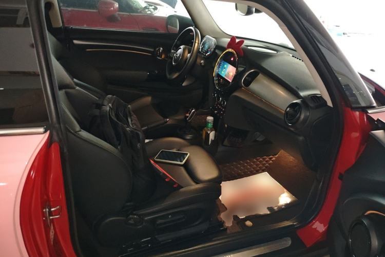 Used MINI MINI 2022 1.5T COOPER Classic Edition