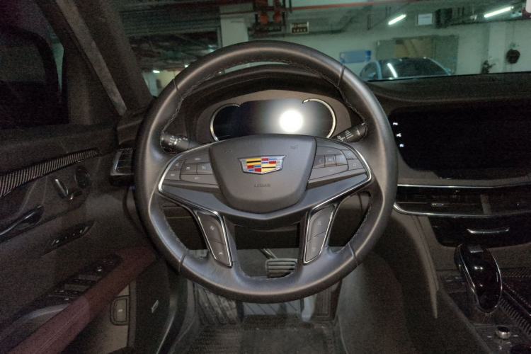 Used Cadillac CT6 2022 28T Prestige Edition Steering Wheel