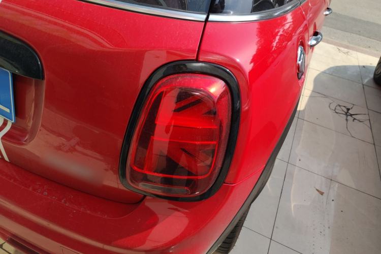 Used MINI MINI 2019 2.0T COOPER S Racing Edition Five-Door Version
