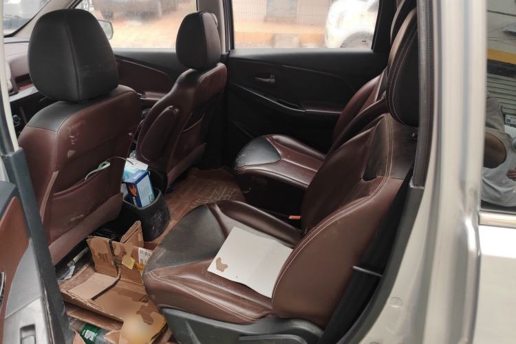 Used Venucia M50V 2017 1.5L XL Manual Comfort Edition Left Rear Seat