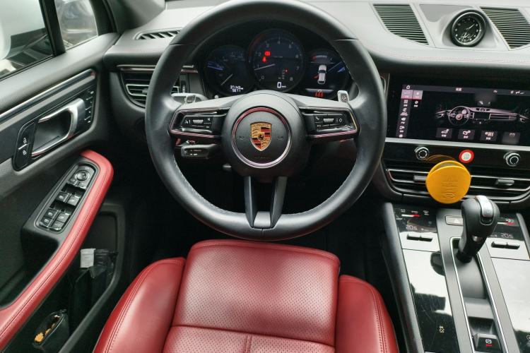 Used Porsche Macan 2022 Macan 2.0T