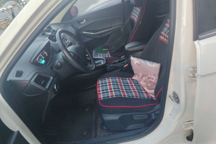 Used Ford Escort 2015 1.5L Automatic Fashion Model