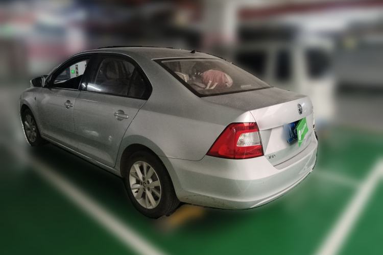 Used Skoda Rapid 2015 1.6L Automatic Smart Selection Model
