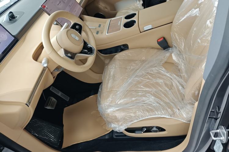 Used Hima Luxeed R7 2026 Model Range-Extending Max
