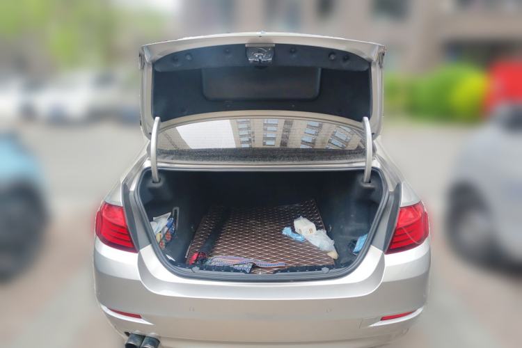 Used BMW 5 Series 2014 525Li Leading Model