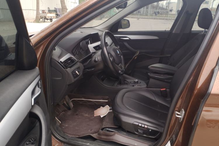 Used BMW X1 2016 sDrive18Li Premium Edition Driver Seat