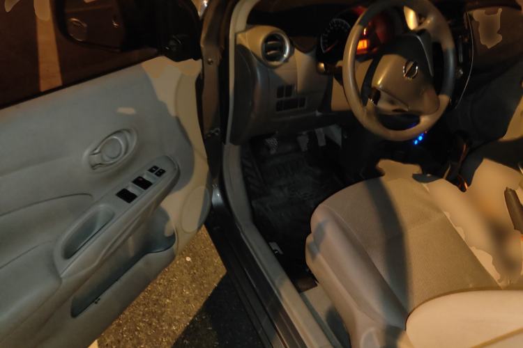 Used Nissan Sunny 2016 1.5XE Manual Leading Edition
