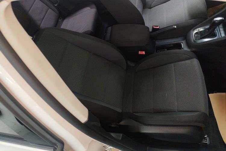 Used Volkswagen Golf 2012 1.6L Automatic Comfort Model Right Front Seat