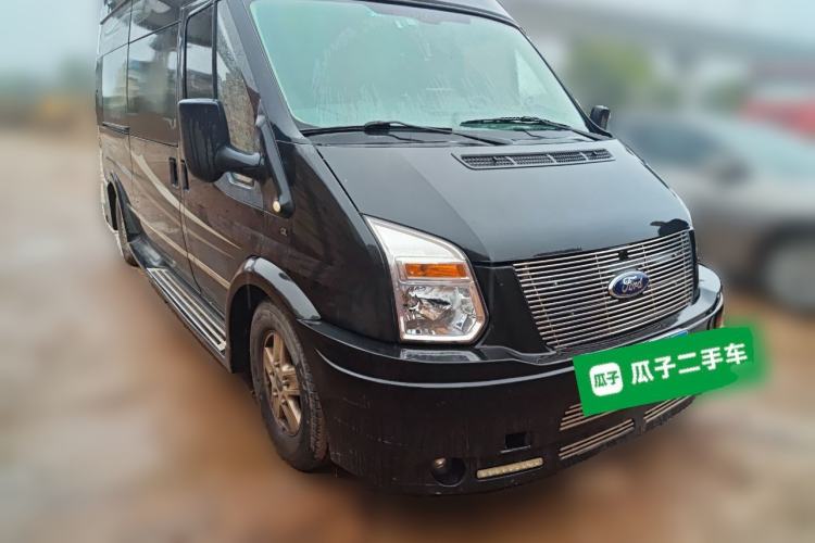 Used Ford Transit Custom 2016 2.2T Long-Wheelbase 9-Seater Mid-Roof Luxury Coach with 135 Horsepower
