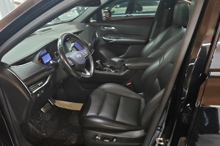 Used Cadillac XT4 2018 28T Two-Wheel Drive Luxury Sport Model
