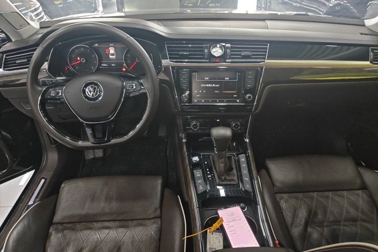 Used Volkswagen Phideon 2018 380TSI Two-Wheel-Drive Flagship Edition
