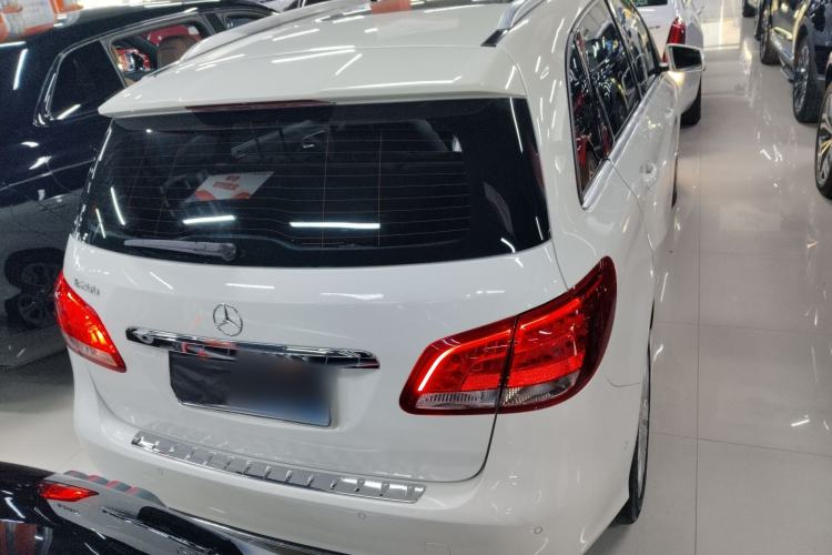 Used Mercedes-Benz B-Class 2017 B 200 Sport Edition Rear