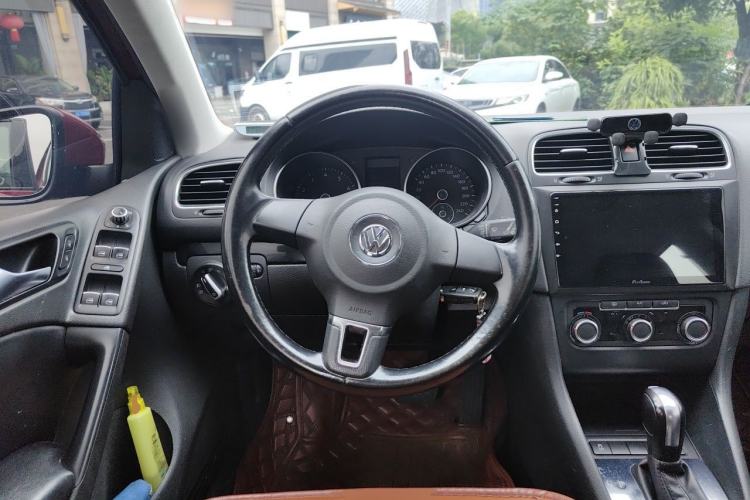 Used Volkswagen Golf 2012 1.6L Automatic Comfort Model
