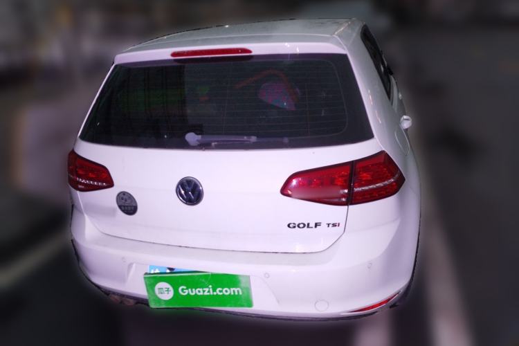 Used Volkswagen Golf 2016 230TSI Automatic Comfort Version
