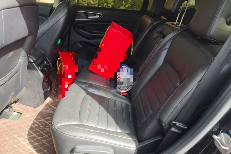 Used Ford Edge 2016 EcoBoost 245 Two-Wheel-Drive Titanium 7-Seater