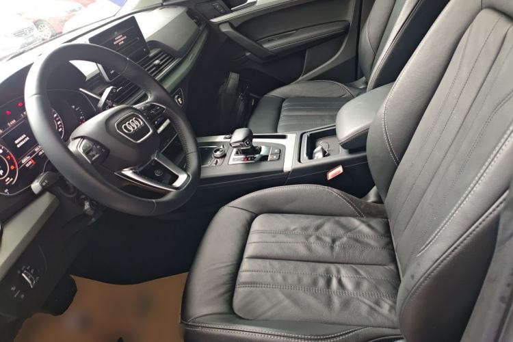 Used Audi Q5L 2020 Updated 40 TFSI Prestige Fashion Edition Left Front Seat