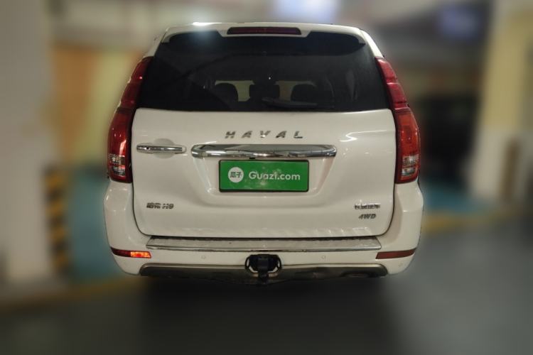 Used Haval H9 2017 2.0T Gasoline 4x4 Luxury 7-Seater

