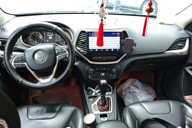 Used Jeep Cherokee 2016 2.4L Leading Edition