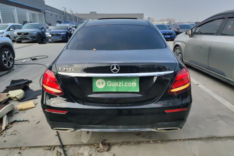 Used Mercedes-Benz E-Class 2017 E 300 L Sporty and Stylish Model
