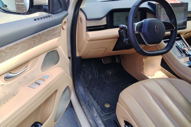 Used Hima AITO M7 2022 1.5T Four-Wheel Drive Flagship Edition Driver Seat