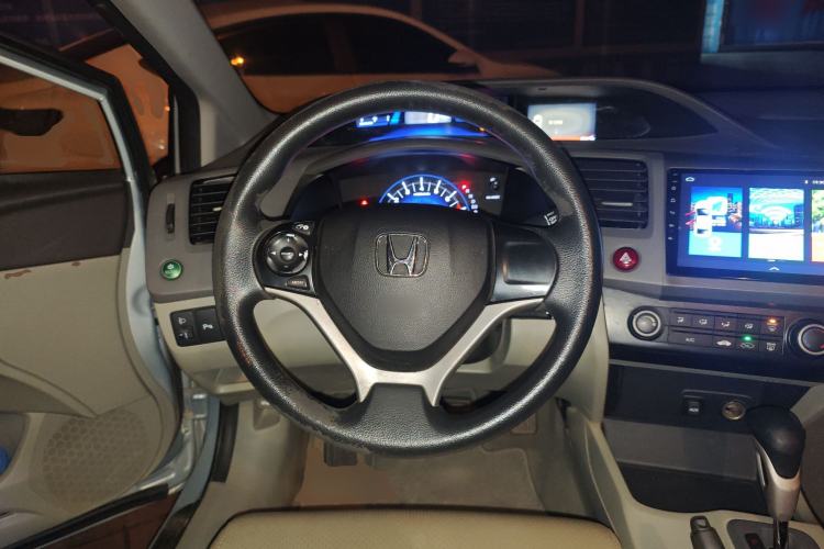 Used Honda Civic 2012 1.8L automatic comfort version
