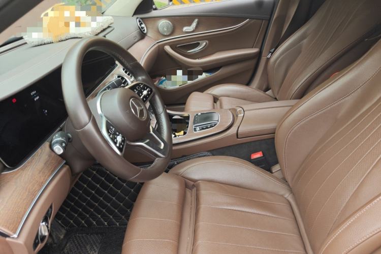 Used Mercedes-Benz E-Class 2019 E 260 L
